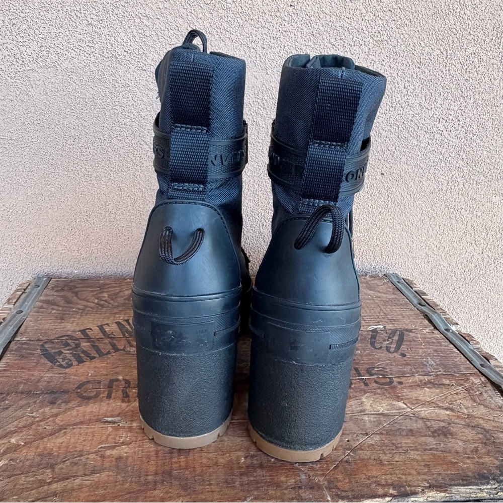 Converse CTAS GR82 Heeled Combat Boot - Picture 5 of 9